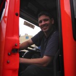 Der motivierte Fahrer macht den Funkdienst