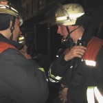 Kurze Absprache der Gruppenführer zur Menschenrettung. ©Freiwillige Feuerwehr Lokstedt