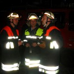 Der Landesbereichsführer mit seinen beiden Abschnittsleitern bei einer kurzen Lagebesprechung