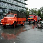 Ankunft des DMF mit mobiler Dekon-P Anlage