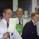 Unser Versorgungs-Dreamteam liess es an nichts fehlen; der Jubilar hatte eine Menge guter Dinge bestellt...