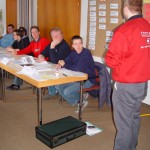 Marcus Moser (Fachwart Bildung) stellt die Seminararbeit des Bildungsausschuss vor.