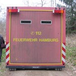 In diesem Container wurde die Sprengladung gezündet. Durch die kleinen Schaufenster aus Panzerglas kann man der Sprengung zuschauen.