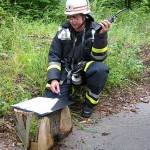 Der B-Dienst der BF Hamburg - Herr Lange - gibt über 2m-Band eine Rückmeldung