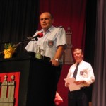 Der Kassenprüfer spricht...(WF J. Gressmann, FF Wandsbek-Marienthal) (©Björn Wendt)