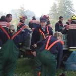 Schutzausrüstung anlegen!