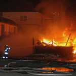 1.C zur Brandbekämpfung, mit dem 2.C wird ein Riegel zum Nachbargebäude gehalten (c) H. Lahmann