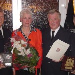 Freuen sich über das Jubiläum: Werner Burmester und Hermann Jonas mit Werner und Helga Meyer.