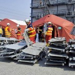 Rettungszelte werden aufgebaut