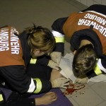 ... und die Wunde versorgt.