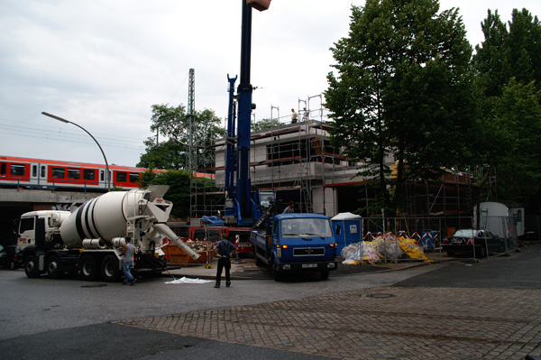 Letzte Arbeiten vor dem Richtfest