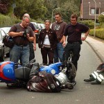 Detailbesprechung, Dieter hatte am Sonntag einen blauen Fleck vom vielen rumliegen