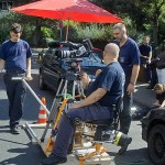 Der Dreh der Jugendgruppe wird vorbereitet, das Motiv wird vom Gleis aus gedreht