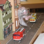 Feuer Menschenlebengefahr im 1.Obergeschoss eines Mehrfamilienhauses, eine Person im 2. Obergeschoss in Gefahr