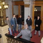 Der Ablauf der Besichtigung wird erläutert