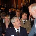 OBD Klaus Maurer im Gespräch mit Bernd Balzer vom THW