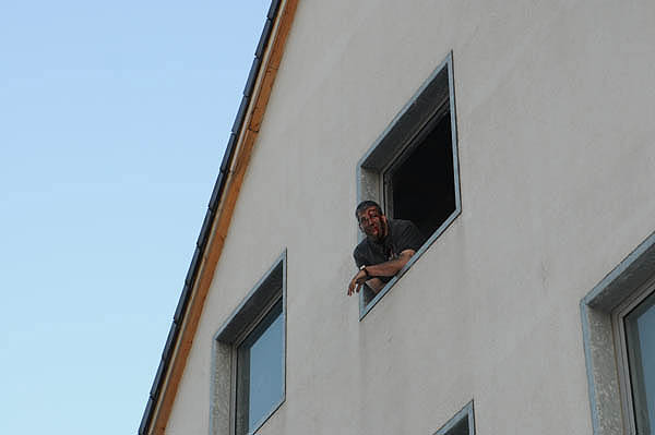 Hilferufe aus dem 2.Obergeschoß