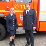 Jugendfeuerwehrwartvertreterin Yana Lübkemann mit Jens Zeyn-Kranz