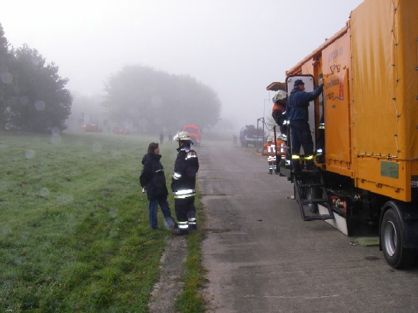 BERF Vierlande Karsten Dabelstein im Gespräch mit Frau Desel von der Umweltbehörde Hamburg