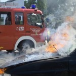 Brennt PKW nach Verkehrsunfall