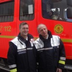 Die Bereichsführer Altona, Rolf Lohse (re.), und Eimsbüttel, Jörg Schultze-Scheer, waren als Beobachter der Prüfung anwesend.