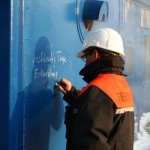 Werner Dittmer macht sich Notizen auf praktische Art und Weise.