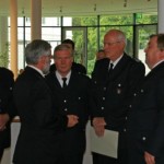 Empfang (im Bild u.a.: LBF A. Wronski (re.), LBD W. Thon (2.v.re.), Staatsrat Schieck (2.v.li.) und die beiden Vertreter des LBF, W. Burmeister (mi.) u. G. Rüter (li.)