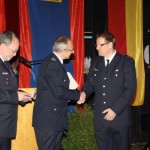 Gratulation durch WF Dieter Niemann (li.) und BerF Rolf Lohse (mi.) (c) C.Behn