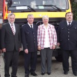 Gruppenbild vor dem Gerätehaus der FF Curslack