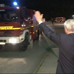 Der Amstleiter Klaus Maurer verabschiedet seine Einsatzkräfte