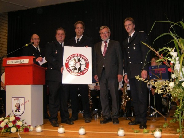 Von links: P.Hug, S.Hertzog, J.Niemax, V.Schiek und S.Wenderoth (© Fro)