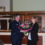 Als Dank für die jahrelange Rückendeckung gab es auch Blumen für Ehefrau Tanja Jungclaus