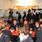 Ehrenwehrführer Heino Goes bedankt sich für die Einladung