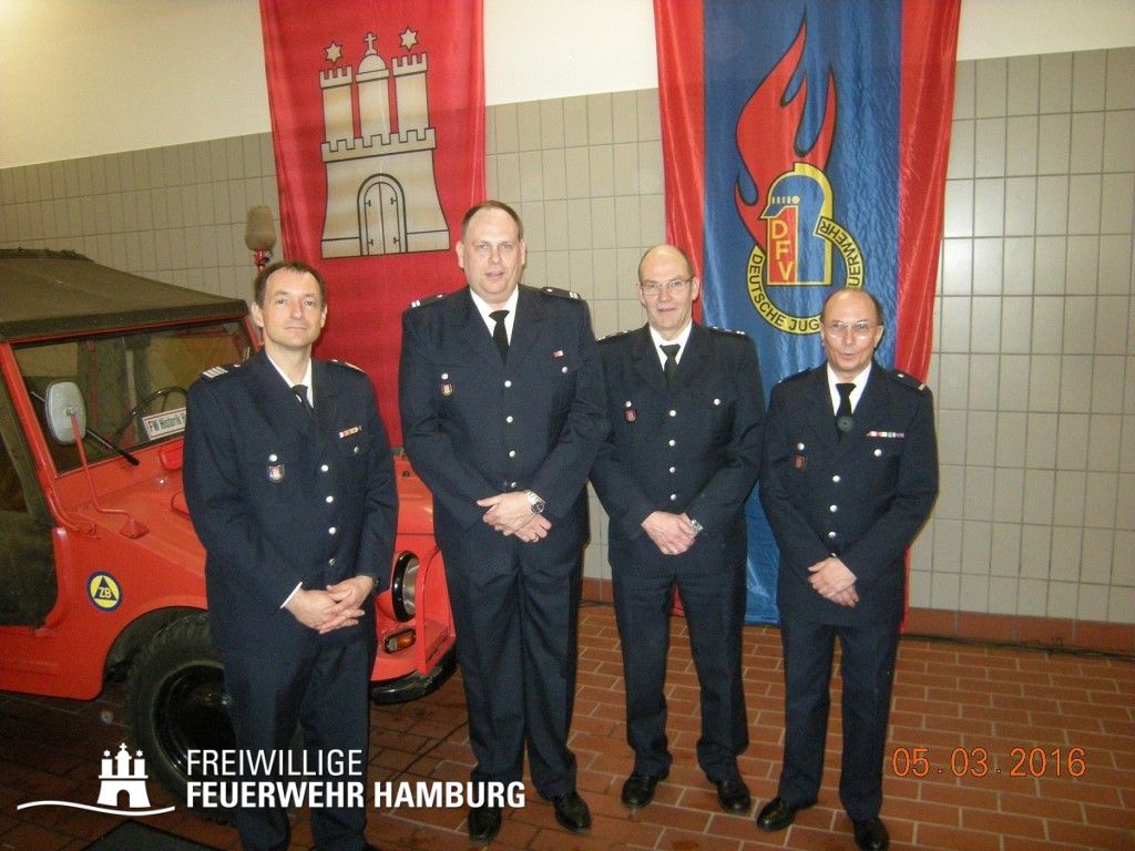 BERF Peter Kleffmann, WF Jörg Eckloff, LBFV Peter Hug und WFV Norbert Kölln (v. links) _ © Fro