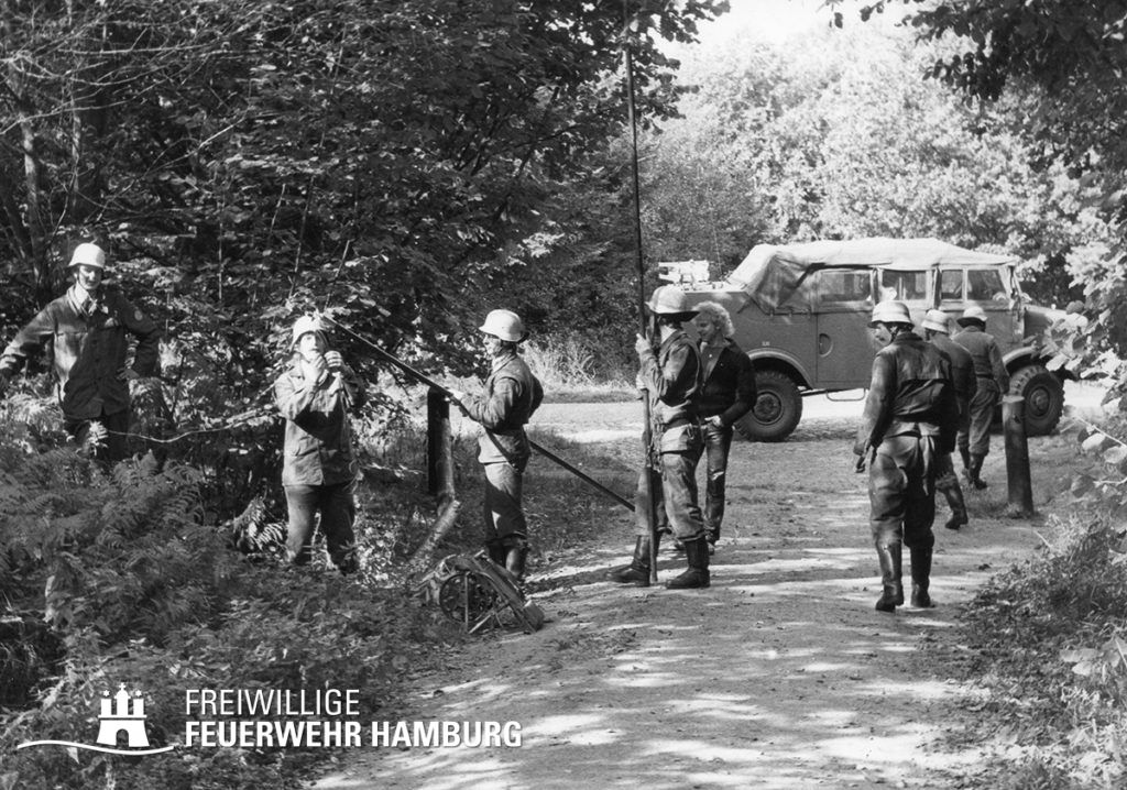 Feldkabelbau des LSHD während einer Übung Mitte der 60er Jahre