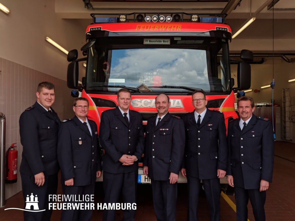 v.l.n.r. WF/V Henning Pöppe, WF Thomas Rehder, BERF Jens Rehder, Jendrik Stelling, WF Stefan Drewes, JF-Wart/V. Torsten Mannesmann
