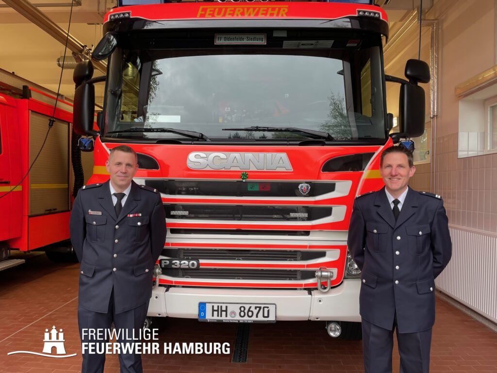 Neuer Wehrführer René Junker und Bjoern Wilhelm (v.l.)